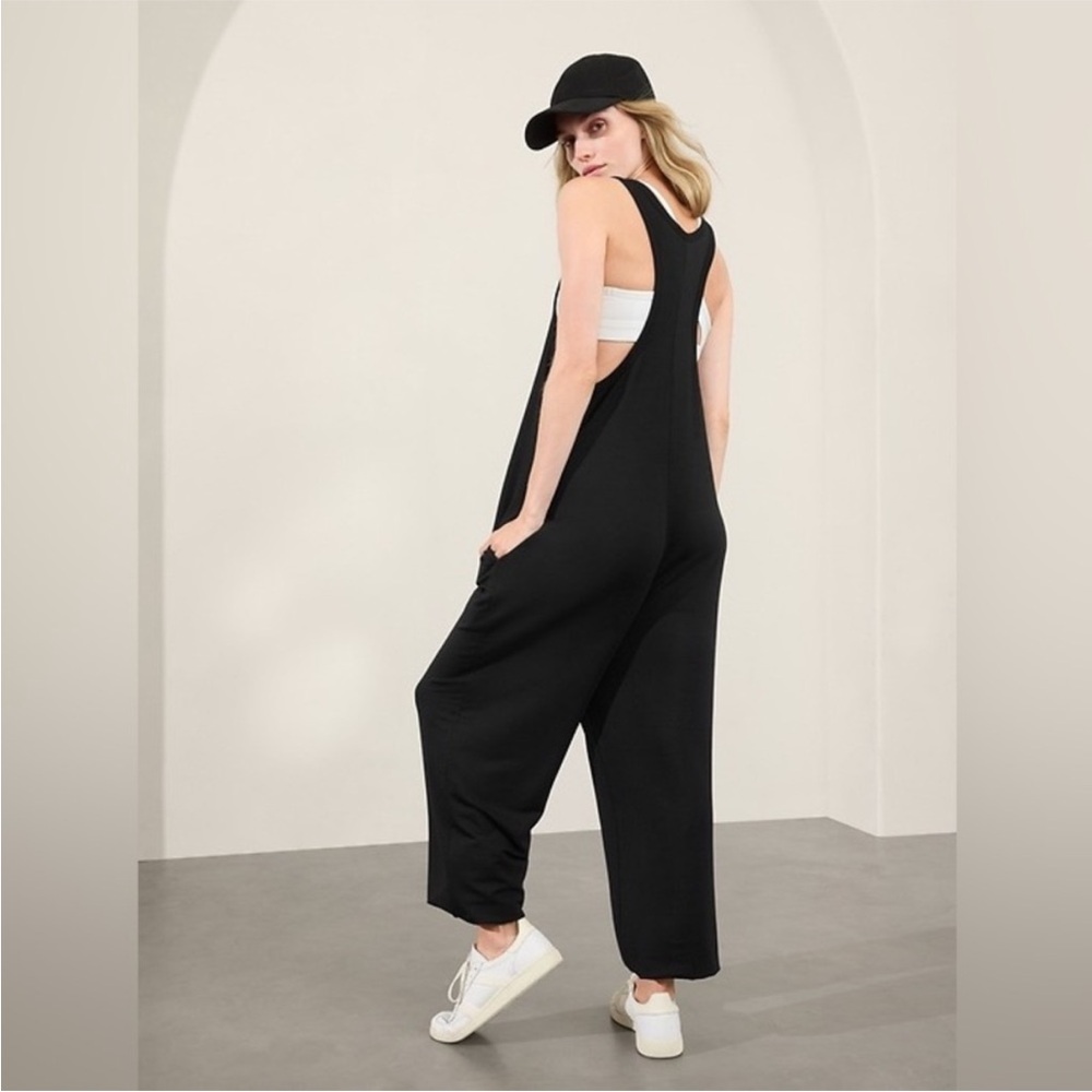 Athleta Hit Pause Relaxed Jupsuit - Picture 2 of 2